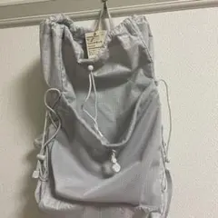 無印良品　撥水 リップストップ リュックサック ライトグレー 23Lのサムネイル