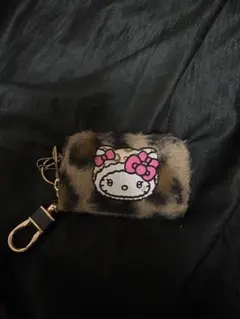 Hello Kitty ヒョウ柄ポーチ