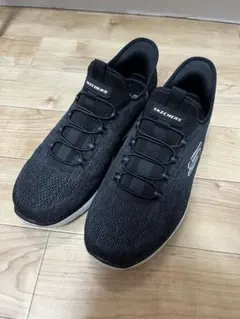 SKECHERS Slip-Ins ブラックスニーカー　ワイドフィット