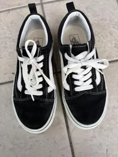 Vans キッズスニーカー ブラック/ホワイト　22cm