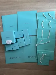 Tiffany & Co. ティファニーブルー ボックスと袋 冊子のセット