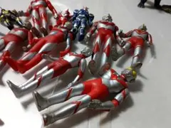 ウルトラマンフィギュアセット 赤銀 複数体