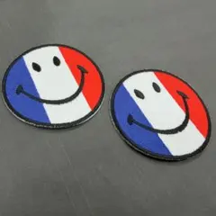 刺繍　アイロン　ワッペン　スマイル　にこちゃん　国旗　フランス　2枚セット
