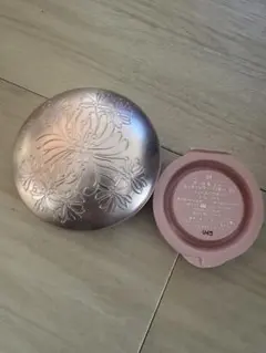 PAUL & JOE エクラタンジェルファンデーション　ファンデーション使用済み