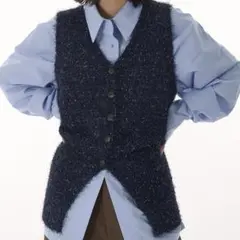 MUHET Vネックニットベスト