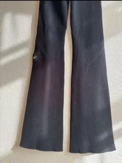 ALO YOGA ロングニットパンツ / リブニット ワイドフレア M