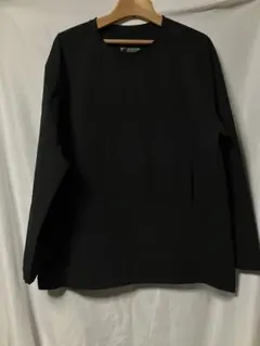 コムフィーアウトドアガーメンツ　フロントポケ付きテックロンT