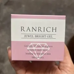 ランリッチ美白オールインワン宝石ジェル - メルカリ