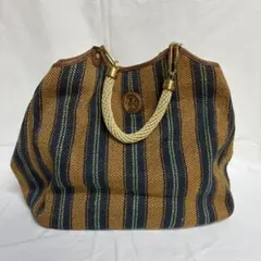 Item thumbnail for item ce806728-92cc-466d-9e42-b6d2fd07da6e