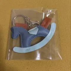ロッキングホース　馬　本革調　　　キーホルダー　バッグチャーム