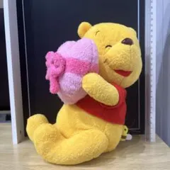 くまのプーさん ぬいぐるみ ハート型クッション付き
