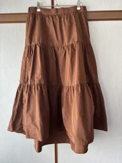 ZARAロングスカート 光沢感あり