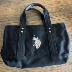 U.S.POLO ASSN.黒のトートバッグ 刺繍ロゴ付き