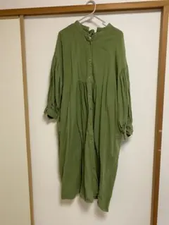 オリーブグリーン シャツワンピース 長袖