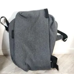 美品！Côte&Cie（コートエシエル）イザールl グレー バックパックのサムネイル