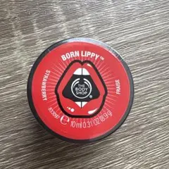 【新品未開封】THE BODY SHOPボーンリッピーリップバーム ストロベリーのサムネイル