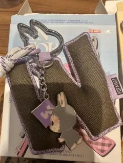 POP MART ラブブ イニシャルチャーム