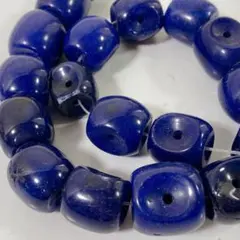 cs257/SALE！天然石◇3つ穴ジェイド　濃いブルー　1連