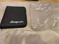 スナップオン　レザー　ペンケース　筆箱　未使用　限定　レア スナップオン レザー ペンケース 筆箱 未使用 限定 レア - メルカリ