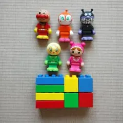 ブロックラボ ブロックといっしょに遊べる!アンパンマンブロックドールセット
