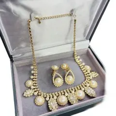 ピアス　ネックレス　セット　真珠　パール　スワロフスキー　ゴールド　ジルコニア