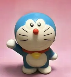 【ドラえもんフィギュア全長３cm】