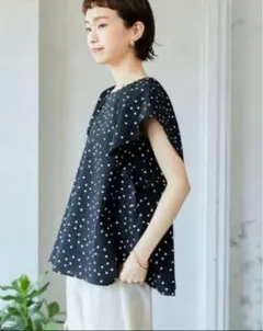 2023SS【URBAN RESEARCH】ドットプリントフレアスリーブブラウス