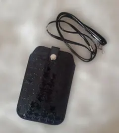 アルゴンキン　スマホショルダー　ショルダーバッグエンボス　型押し　V系　パンクのサムネイル