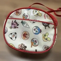 【大人気】アンパンマン キャラクター大集合 丸型ポシェット