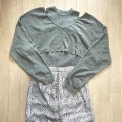 &g’aime レイヤード トップス クロップド丈 リブVネック オリーブ 春のサムネイル