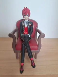 ツイステッドワンダーランド リドル・ローズハート フィギュア