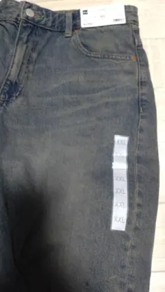GU バレルレッグジーンズ