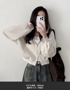 VIVIDLADYショート丈ダブルジップパーカー ブラック　白　韓国　kpop