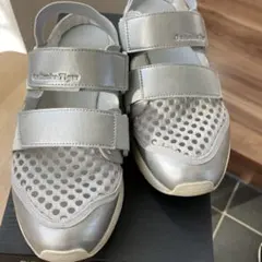 Item thumbnail for item 1a547ae5-4ab7-43b1-aa39-3d77122aef7c