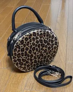 新品　ハンドバッグ　ヒョウ柄　レオパード柄　ショルダーベルト付き