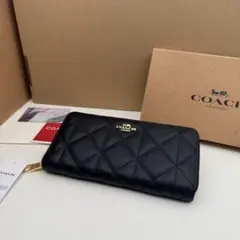 新品 COACH コーチ 長財布 キルテッド財布 i3