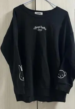 美品　ミッフィ　ブラック スウェット　かわいいのサムネイル