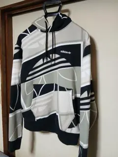 adidas アディダス/トレフォイル 総柄 プルオーバー パーカー M