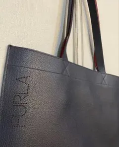 【美品】FURLA トートバッグのサムネイル