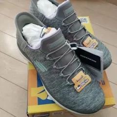 SKECHERS スリップイン スニーカー 23.5 新品