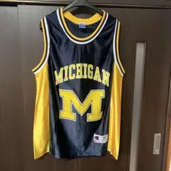 Item thumbnail for item 67676000-a294-47d6-b58a-c91354f36394