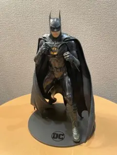 DCマルチバース　バットマンのサムネイル