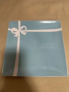 新品未使用 TIFFANY&Co. ティファニー 大皿 プレート箱付きのサムネイル