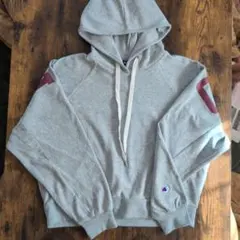Champion グレー フード付きパーカー