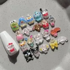 無言購入OK⭕️ サンリオ ネイル　ネイルパーツセット