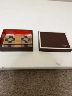 COACH コーチ　三つ折り財布 ブラウン/ベージュ 箱付き