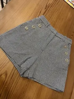 ZARA チェック柄 ショートパンツ EUR 36のサムネイル