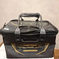 Item thumbnail for item caee1192-e937-4eff-bf26-0eab3c42b61d