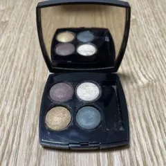 CHANEL シャネル　アイシャドウのサムネイル