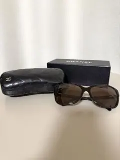 CHANEL シャネル サングラス べっ甲柄のサムネイル